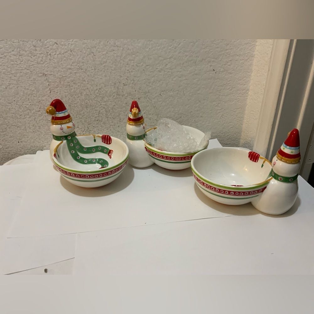 3 Pier 1 Snowball Red Hand Painted Dolomite Bowl 6” Assortment of Snowmen p10